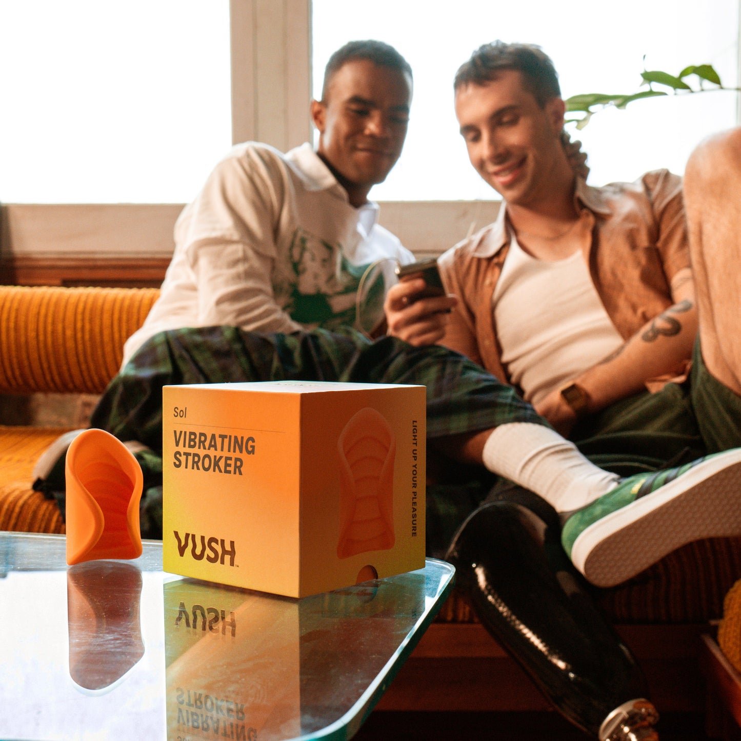 Vush - Couples Toy - Sol Vibrating Stroker